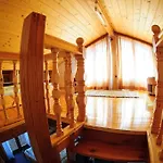 Family Nadejda Hotel