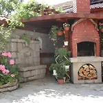 Family Nadejda Bansko