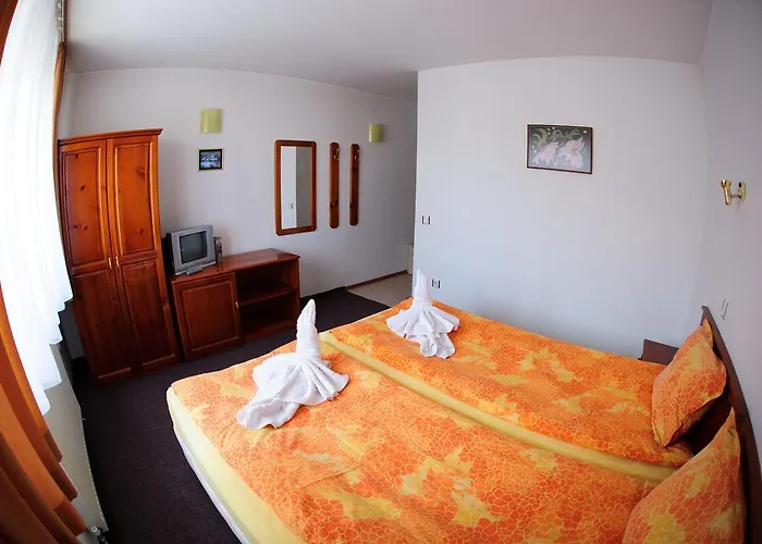 Family Nadejda 3* Banszko