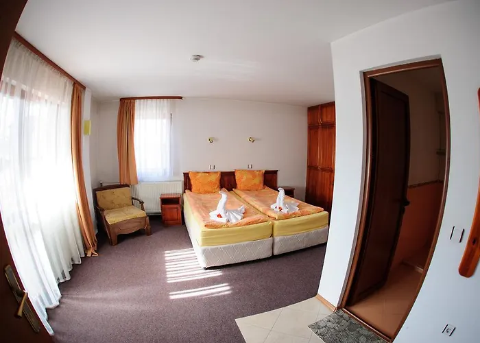 Family Nadejda 3* Banszko